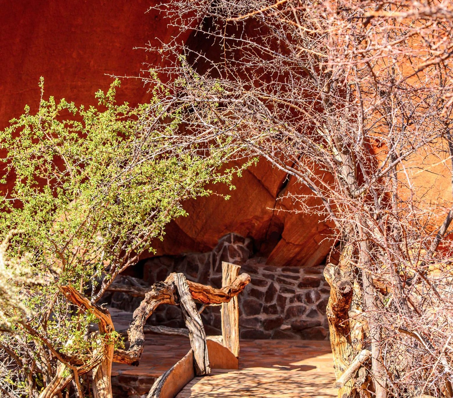 rocks-of-twyfelfontein-namibia 