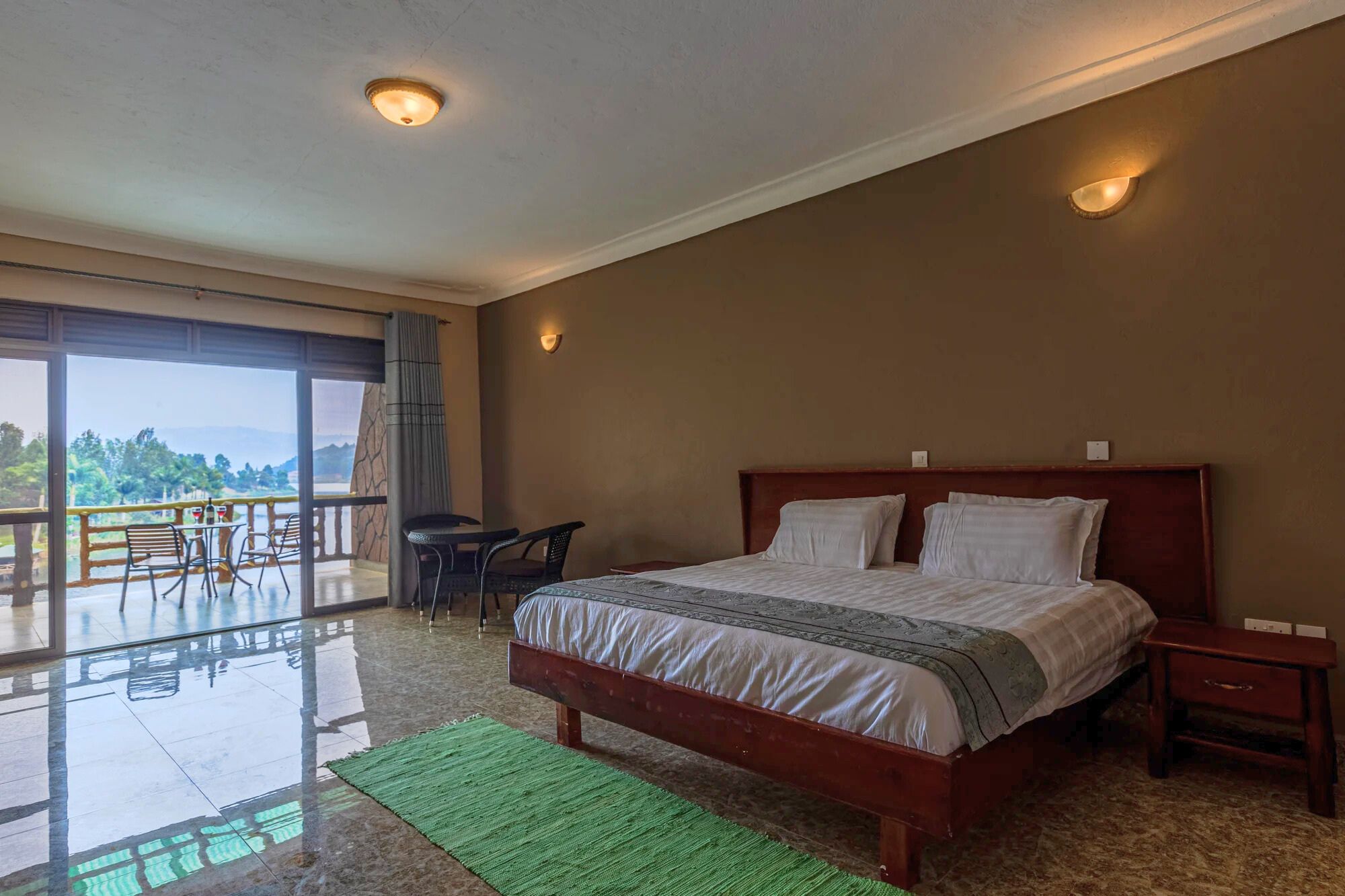 Lake Bunyonyi Overland Resort