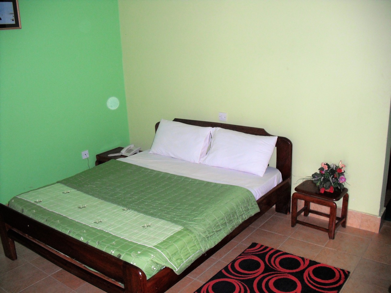 Accommodation at Lake Bunyonyi Overland Stop