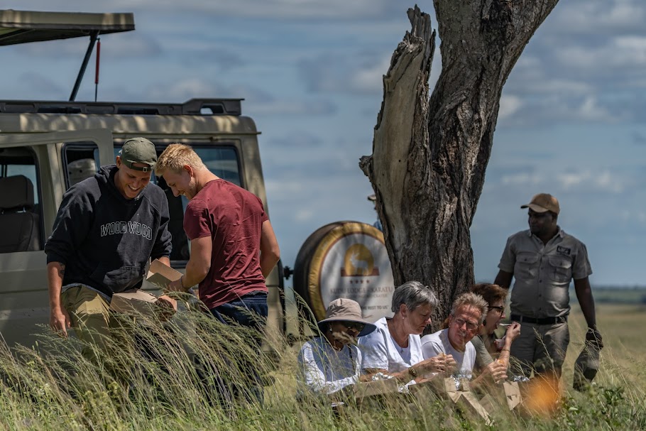 Group lunch on safari