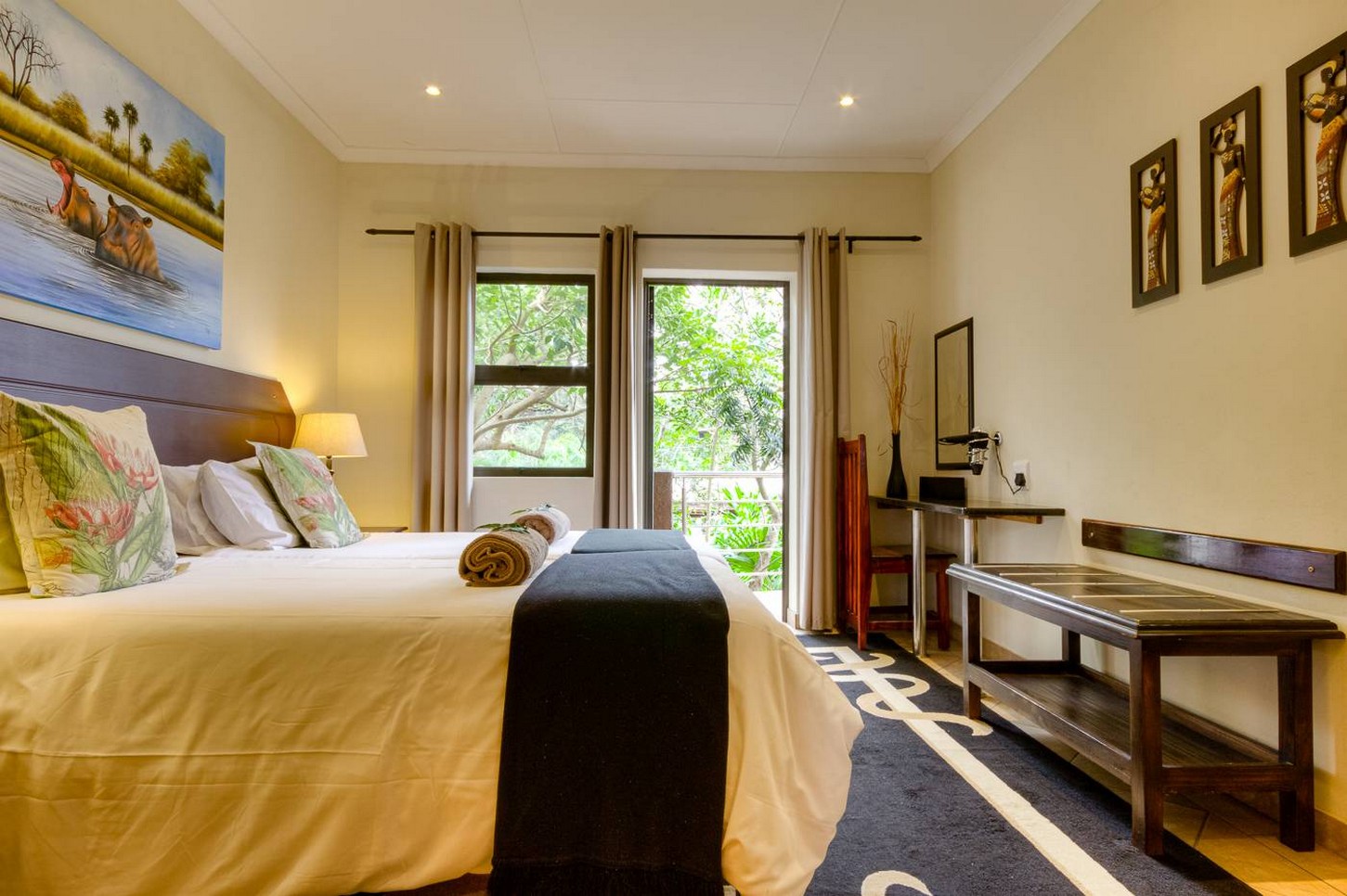 Forest Lodge Accommodation in St Lucia