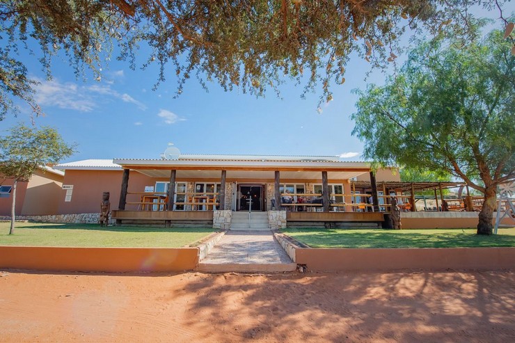 KGALAGADI TRANSFRONTIER PARK Accommodation