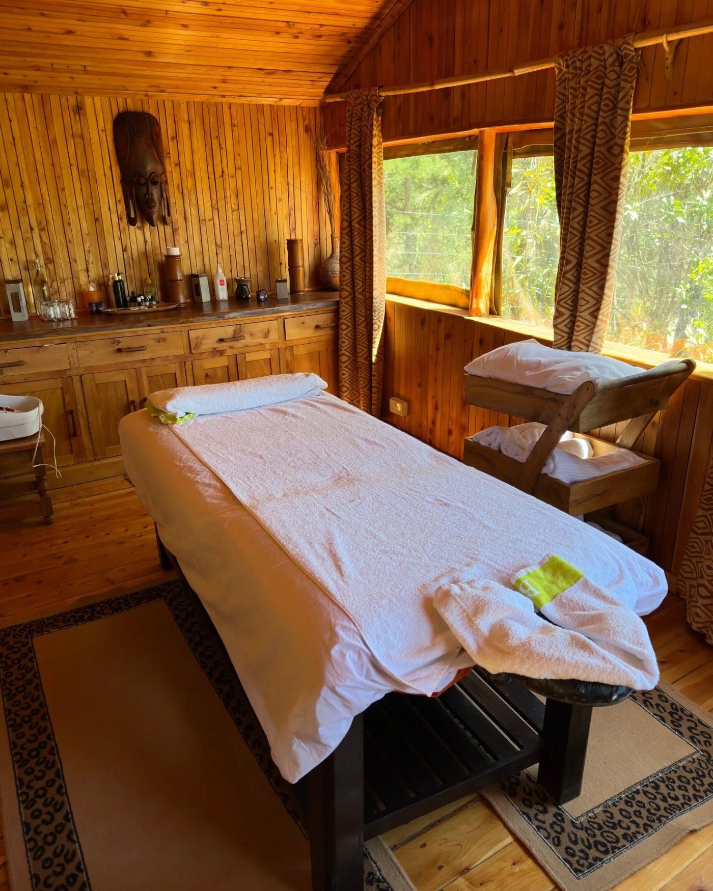 Rhino Watch Lodge