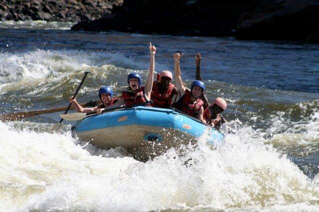 Victoria-falls-rafting