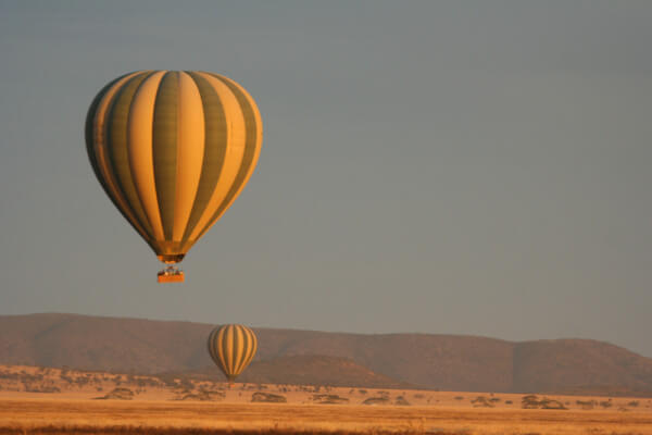sunrise-balloon-safari-serengeti