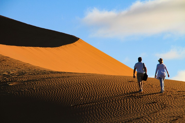African Overland Tours Sossusvlei