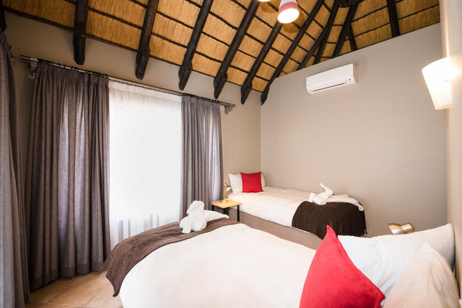 15TON Day 11: Etosha Heights Private Reserve, Namibia