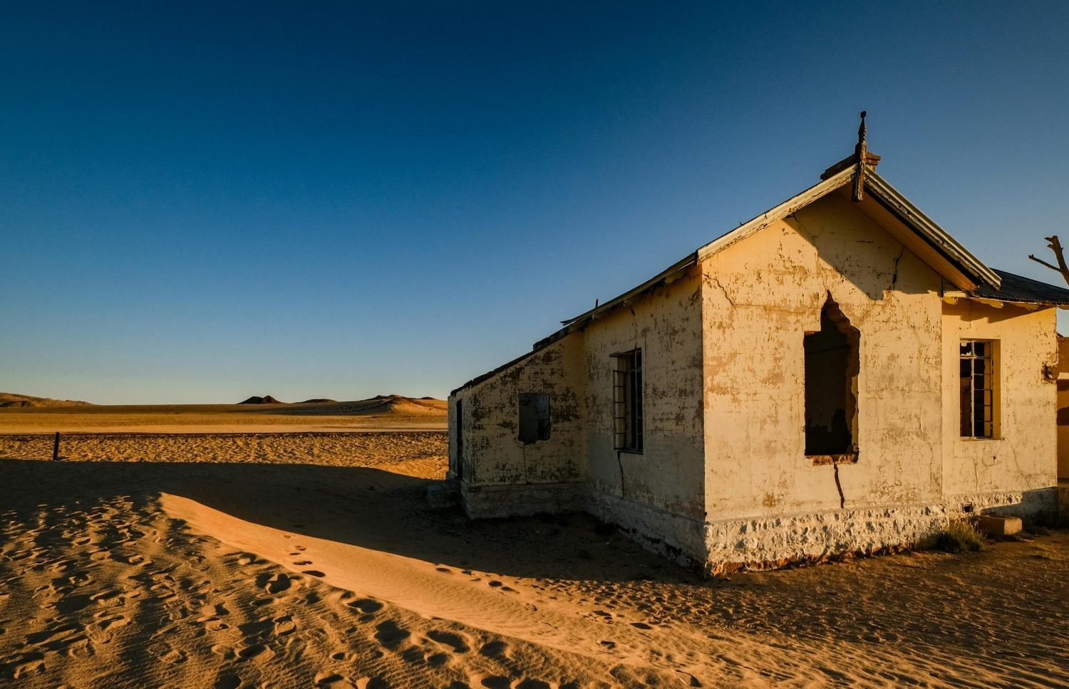 Explore the Ghost Town of Kolmanskop