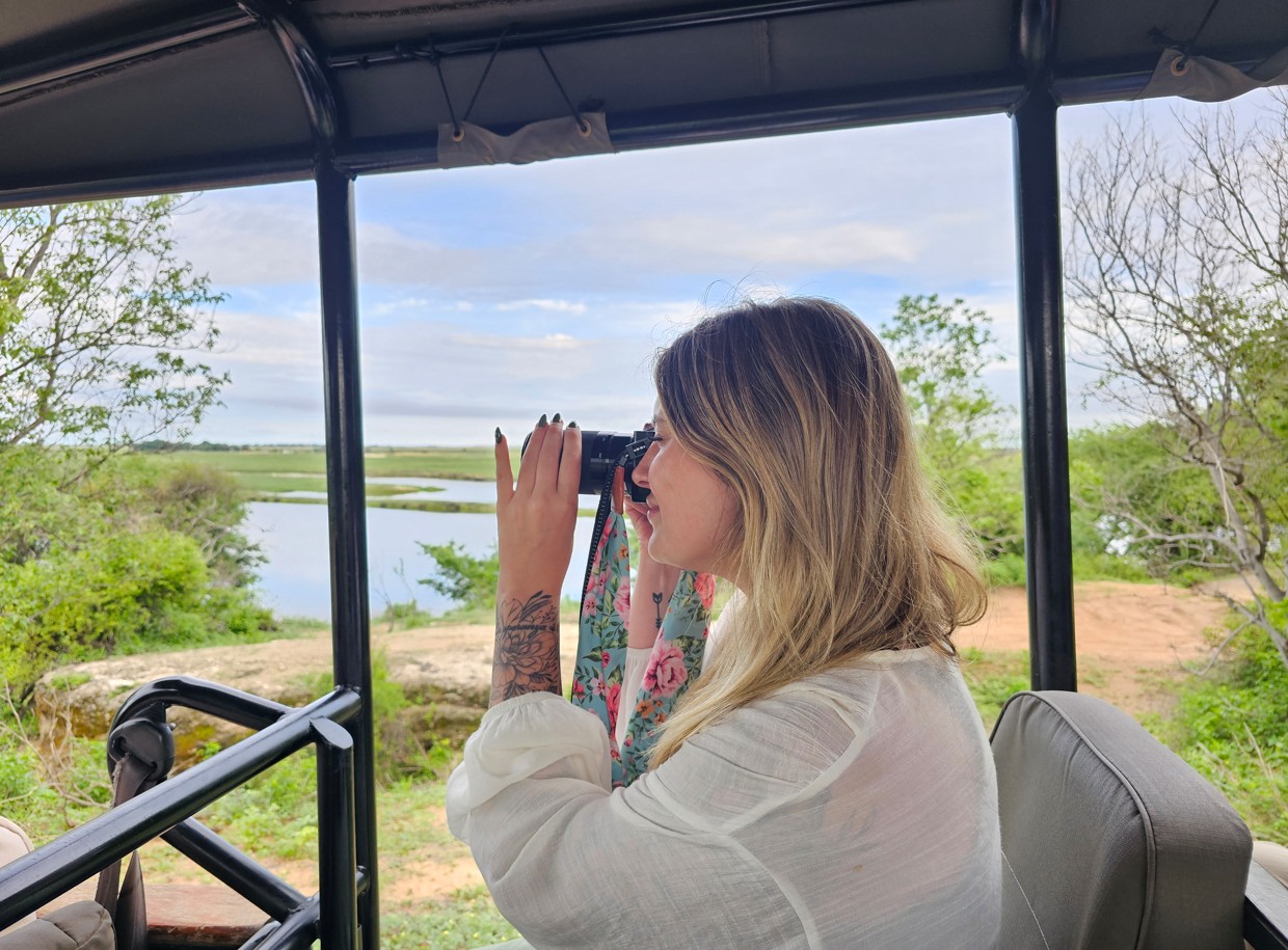 how to find the perfect cape town to vic falls tour for you