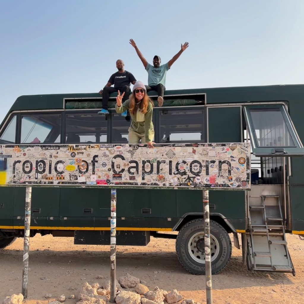 group tour stopping at tropic of capricorn