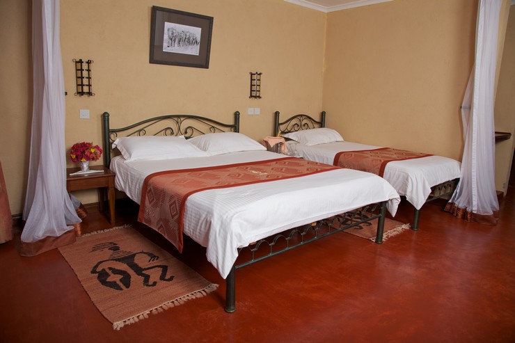9WTK Day 8: Tsavo East National Park, Kenya